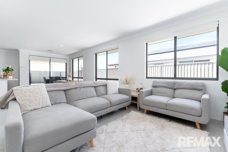 Photo - 27 Modernism Avenue, Alkimos WA 6038 - Image 8