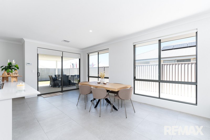 Photo - 27 Modernism Avenue, Alkimos WA 6038 - Image 12