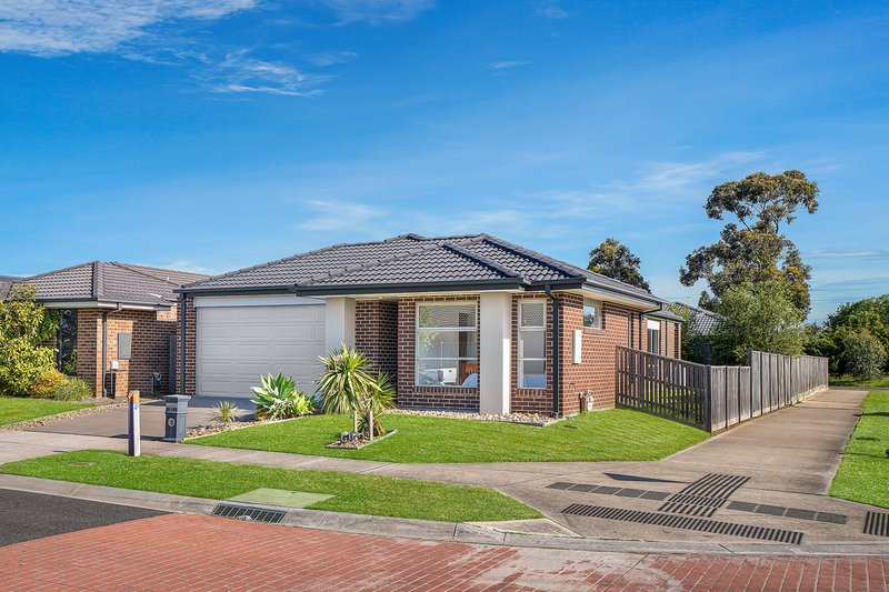 Photo - 27 Monica Way, Beaconsfield VIC 3807 - Image 2