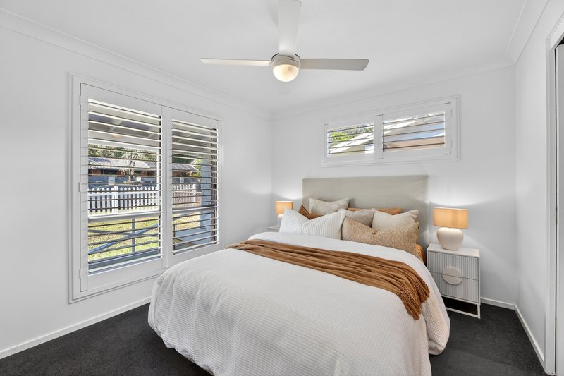 Photo - 27 Moonbeam Parade, Mudgeeraba QLD 4213 - Image 16