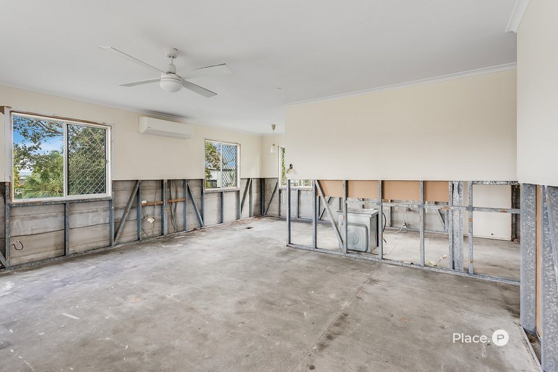 Photo - 27 Moonga Court, Clontarf QLD 4019 - Image 3