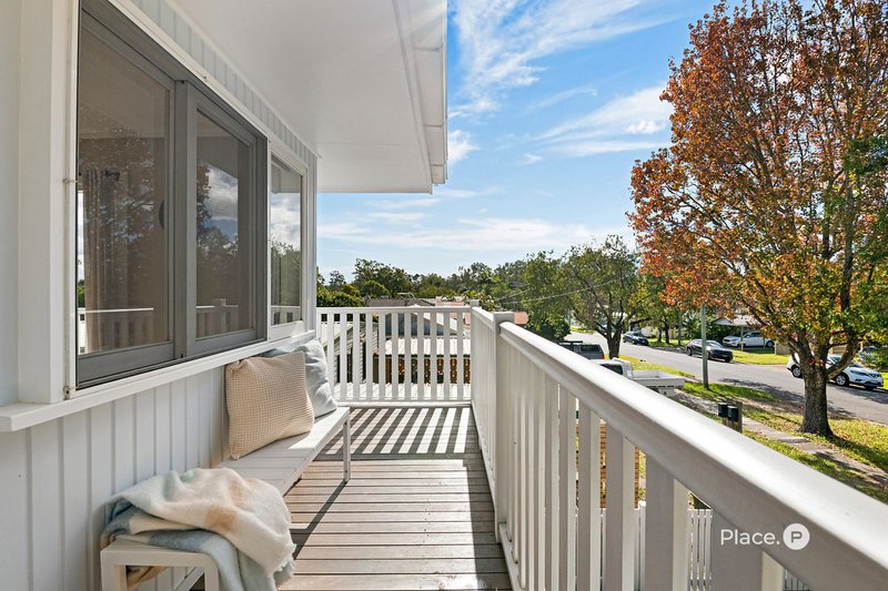 Photo - 27 Morden Road, Sunnybank Hills QLD 4109 - Image 8