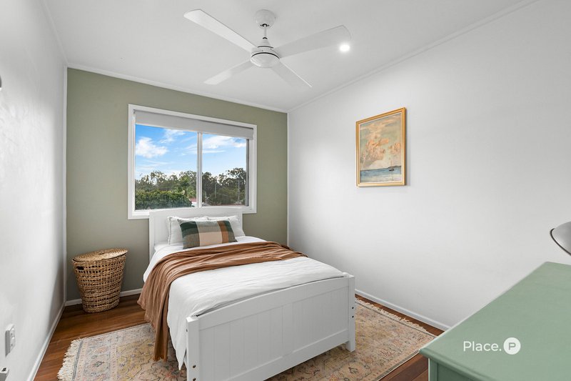 Photo - 27 Morden Road, Sunnybank Hills QLD 4109 - Image 11