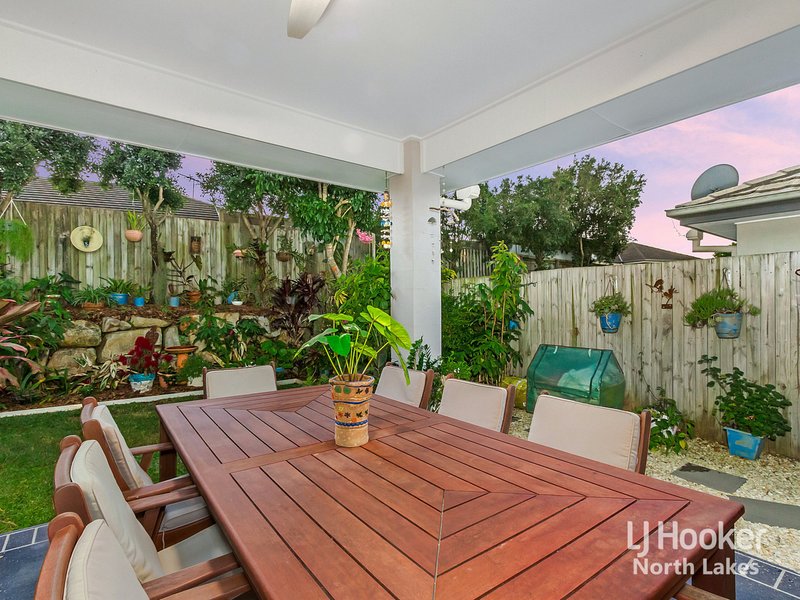 Photo - 27 Morfontaine Street, North Lakes QLD 4509 - Image 13