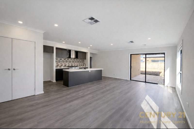 Photo - 27 Morningside Circuit, Armstrong Creek VIC 3217 - Image 4