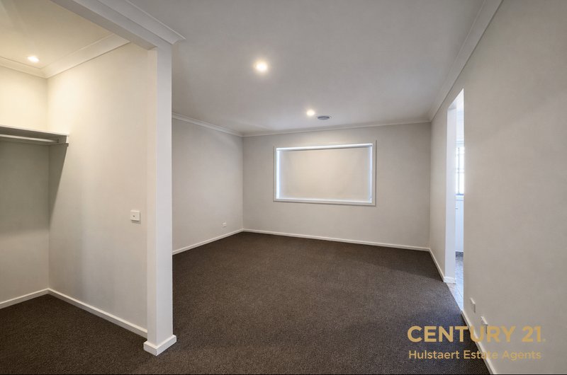 Photo - 27 Morningside Circuit, Armstrong Creek VIC 3217 - Image 8