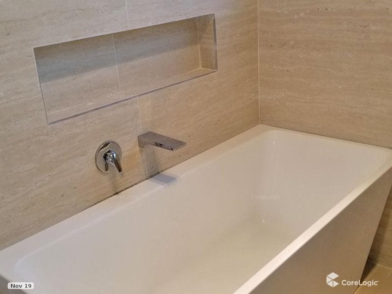 Photo - 27 Mount Avenue, Roselands NSW 2196 - Image 8
