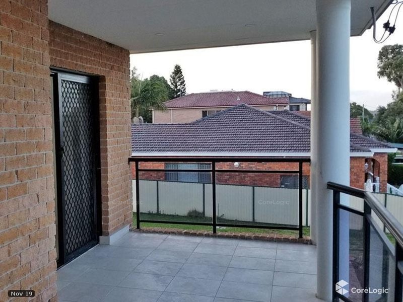 Photo - 27 Mount Avenue, Roselands NSW 2196 - Image 14