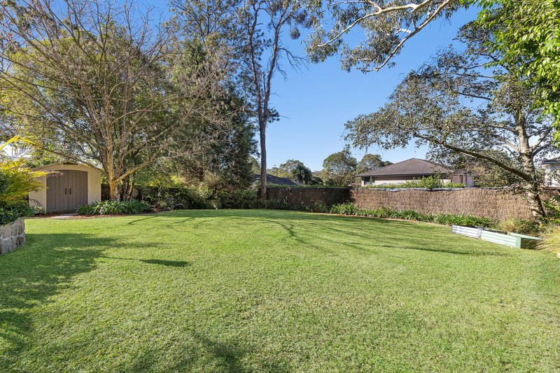 Photo - 27 Mount Pleasant Avenue, Normanhurst NSW 2076 - Image 12