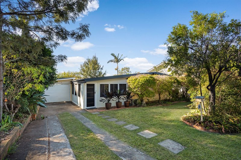 Photo - 27 Muirlea Street, Oxley QLD 4075 - Image 3