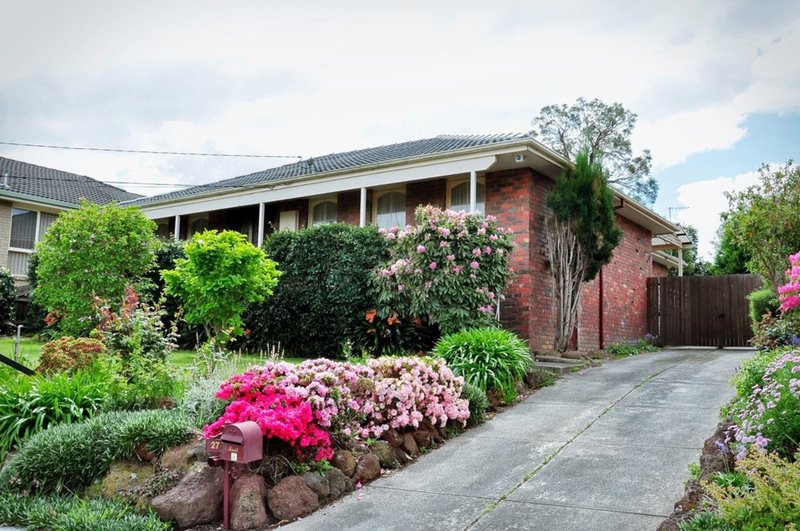 27 Mullens Road, Vermont South VIC 3133