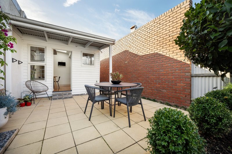 Photo - 27 Munro Street, Brunswick VIC 3056 - Image 7