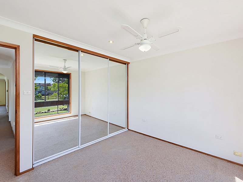 Photo - 27 Muraban Road, Summerland Point NSW 2259 - Image 16