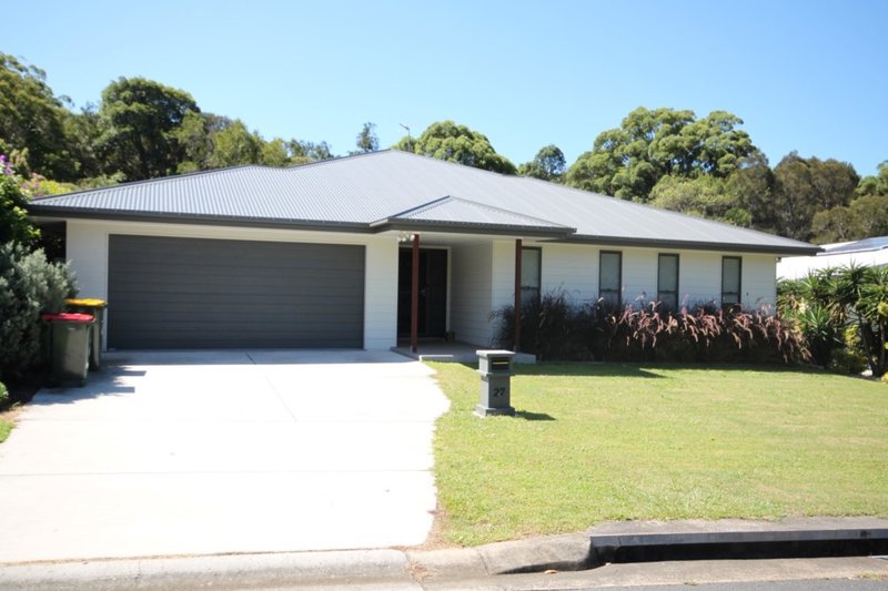 27 Muskheart Circuit, Pottsville NSW 2489