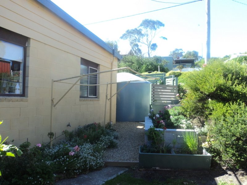 Photo - 27 Myrica Street, Primrose Sands TAS 7173 - Image 11