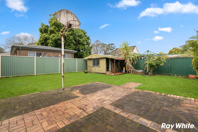 Photo - 27 Narrabri Street, Quakers Hill NSW 2763 - Image 10