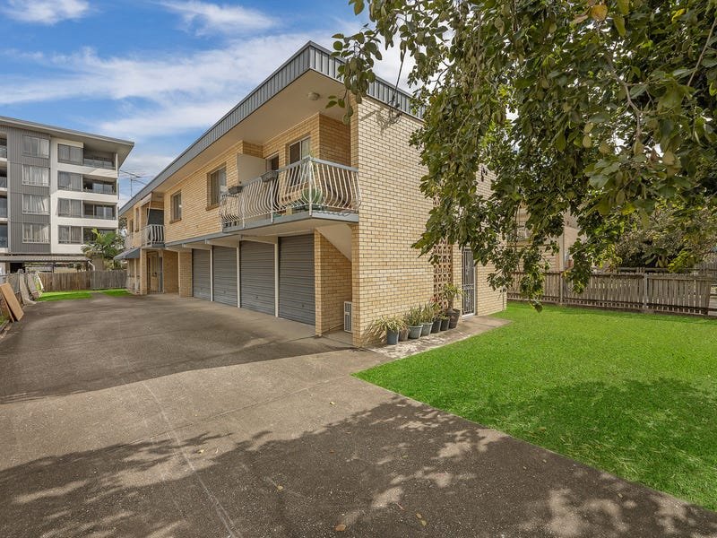 2/7 Nellie Street, Nundah QLD 4012