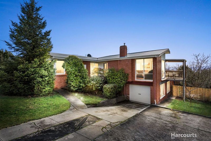 27 New World Avenue, Trevallyn TAS 7250