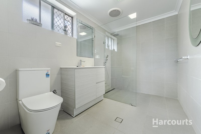 Photo - 27 Nolan Way, Bateman WA 6150 - Image 12