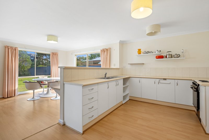 Photo - 27 Norman Road, Inverloch VIC 3996 - Image 3