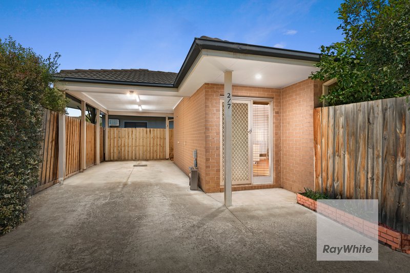 Photo - 2/7 North Crescent, Heidelberg West VIC 3081 - Image 1