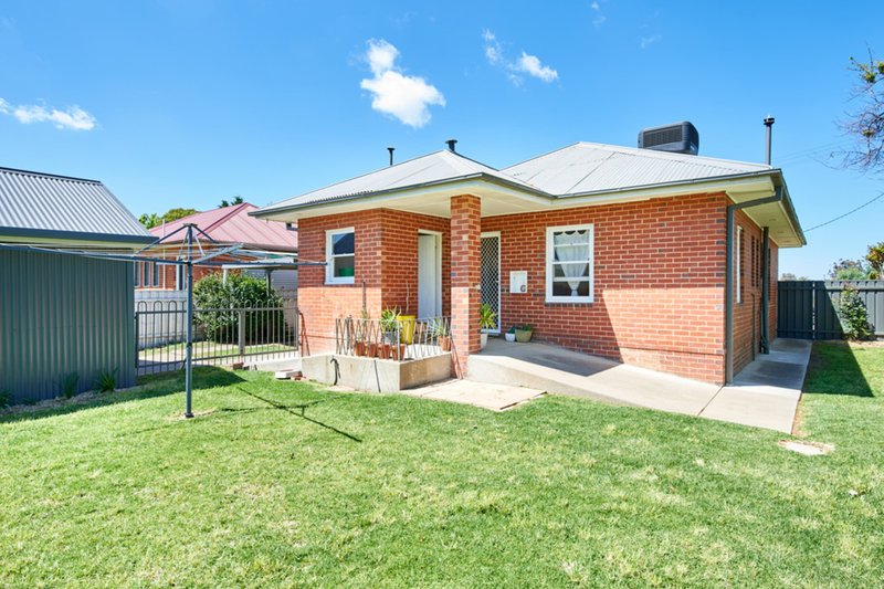 Photo - 27 North Parade, Wagga Wagga NSW 2650 - Image 10