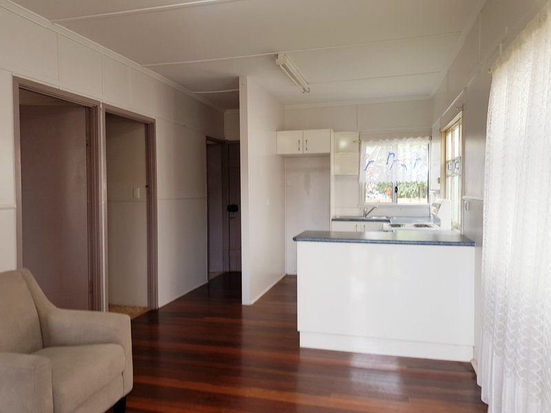 Photo - 2/7 North Quay, Scarborough QLD 4020 - Image 3