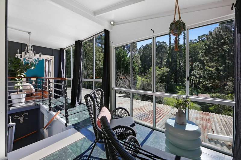 Photo - 27 North Road, Lower Beechmont QLD 4211 - Image 10