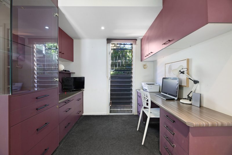 Photo - 27 North Road, Lower Beechmont QLD 4211 - Image 17