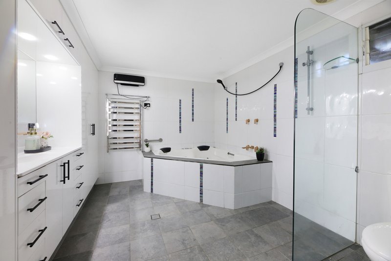 Photo - 27 North Road, Lower Beechmont QLD 4211 - Image 19