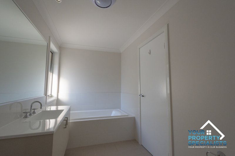 Photo - 27 Northam Road, Leumeah NSW 2560 - Image 12