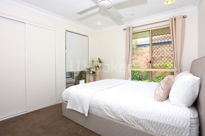 Photo - 27 Numbat Court, Coombabah QLD 4216 - Image 16