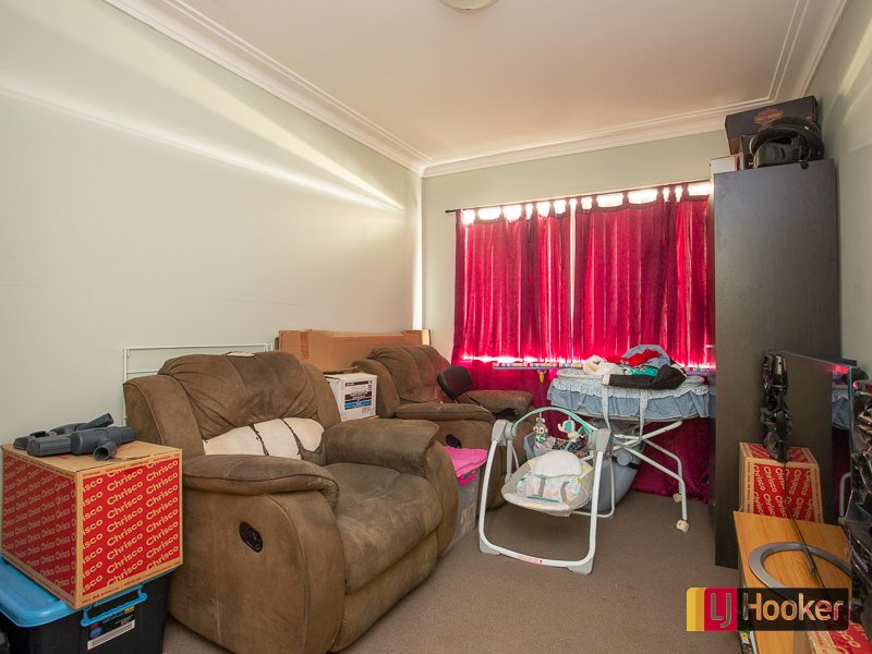 Photo - 27 Oak Street, South Tamworth NSW 2340 - Image 3