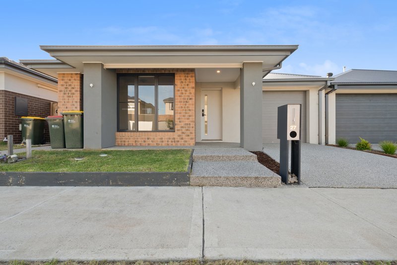 27 Oakham Street, Donnybrook VIC 3064