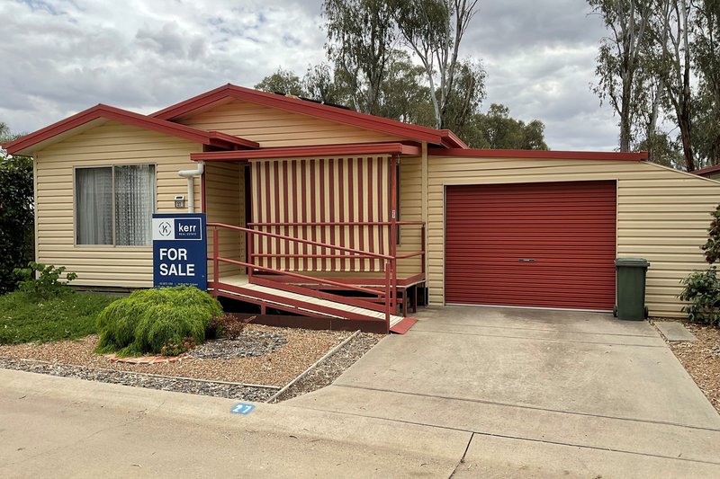 27 Oasis Drive, Cobram VIC 3644