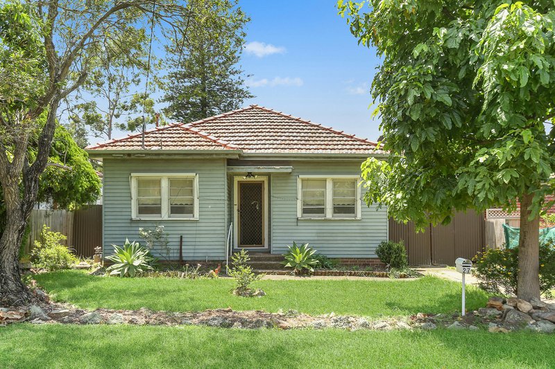 Photo - 27 Oatlands Street, Wentworthville NSW 2145 - Image 13