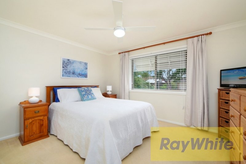 Photo - 27 Ocean Street, Budgewoi NSW 2262 - Image 8