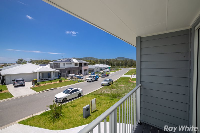 Photo - 2/7 Oceania Street, Forster NSW 2428 - Image 11