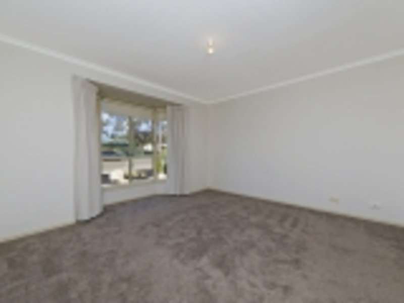 Photo - 27 Old Mallala Road, Two Wells SA 5501 - Image 14