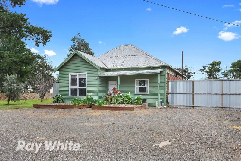 Photo - 27 Old Melbourne Road, Little River VIC 3211 - Image 3