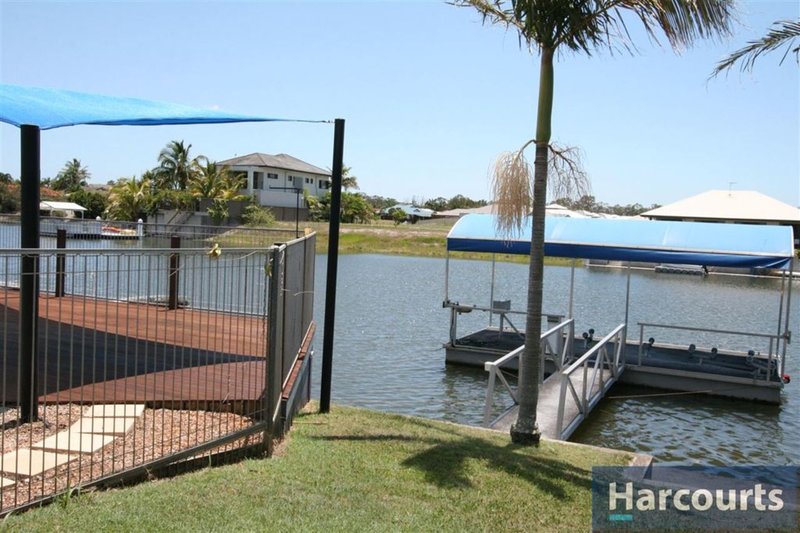 Photo - 27 Oleander Drive, Bongaree QLD 4507 - Image 12