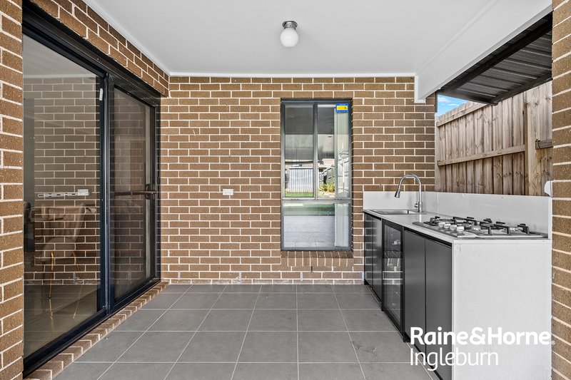 Photo - 27 O'Loughlan Street, Bardia NSW 2565 - Image 8