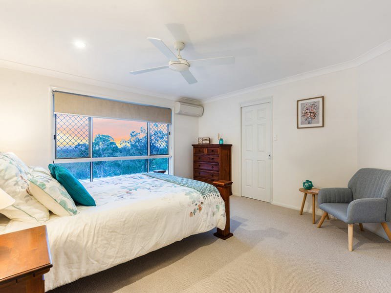 Photo - 27 Oppermann Drive, Ormeau QLD 4208 - Image 13