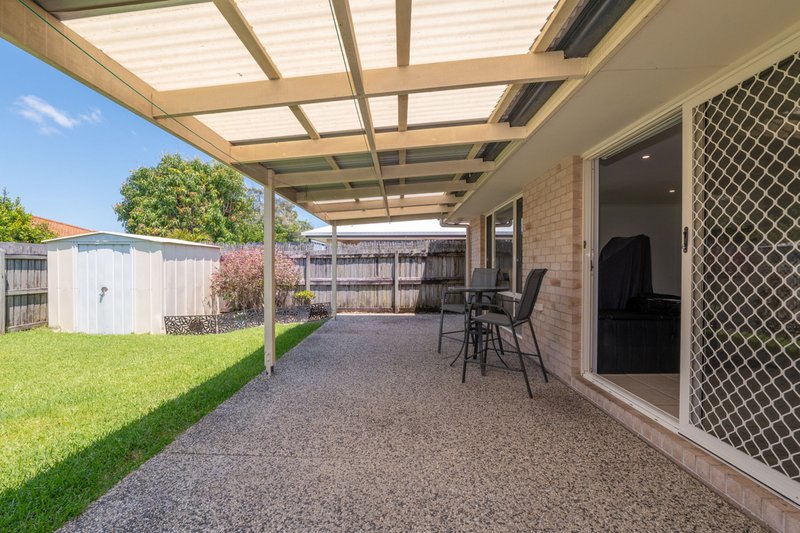 Photo - 27 O'Reilly Drive, Caloundra West QLD 4551 - Image 3