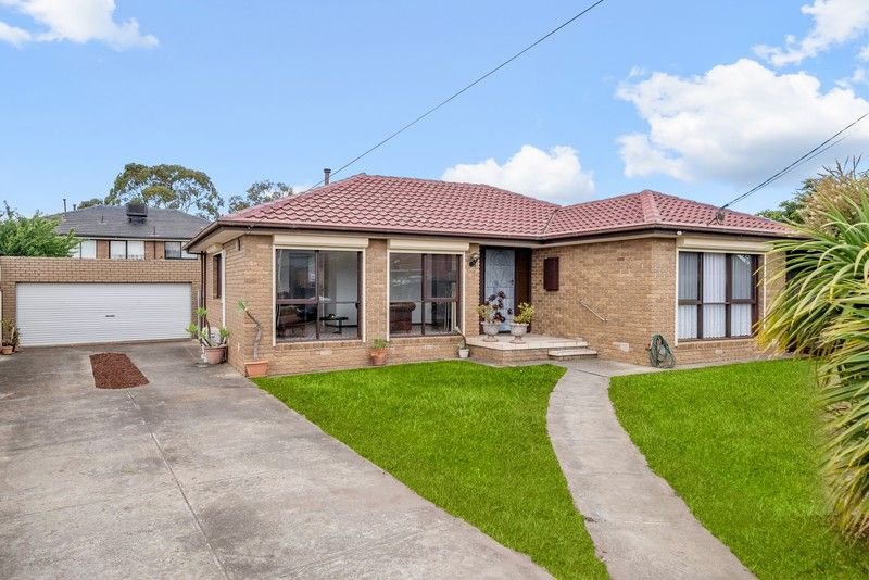 27 Osborne Avenue, Gladstone Park VIC 3043