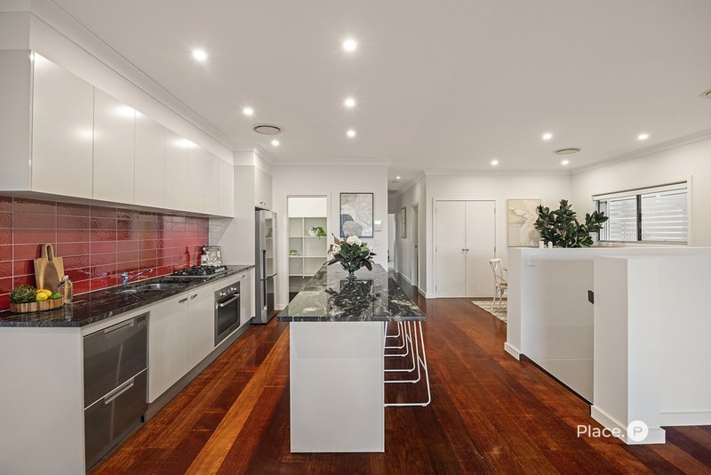Photo - 27 Outram Street, Lota QLD 4179 - Image 3