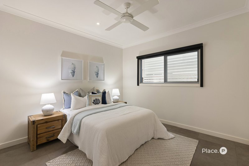 Photo - 27 Outram Street, Lota QLD 4179 - Image 9