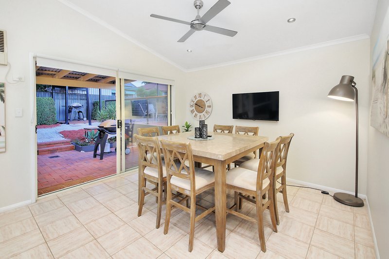Photo - 27 Oxley Place, Forest Lake QLD 4078 - Image 10