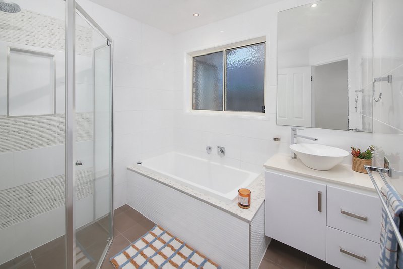 Photo - 27 Oxley Place, Forest Lake QLD 4078 - Image 14