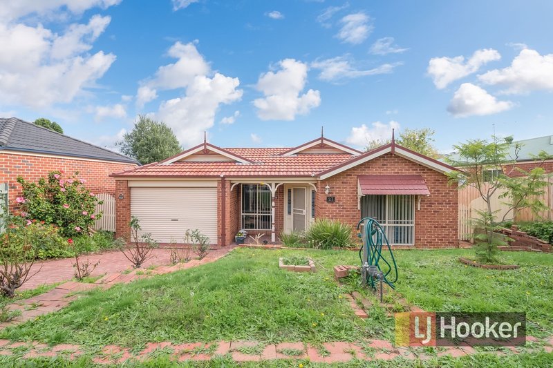 Photo - 27 Palm Way, Narre Warren South VIC 3805 - Image 5